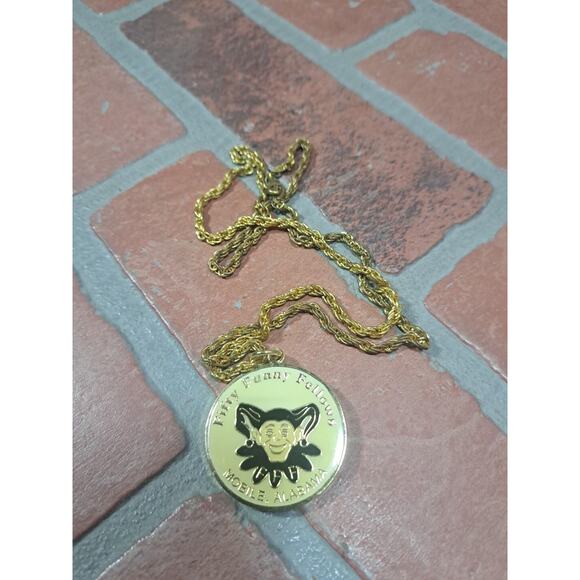 Fifty Funny Fellows 2003 Mardi Gras Doubloon Necklace Mobile Alabama - Picture 2 of 2